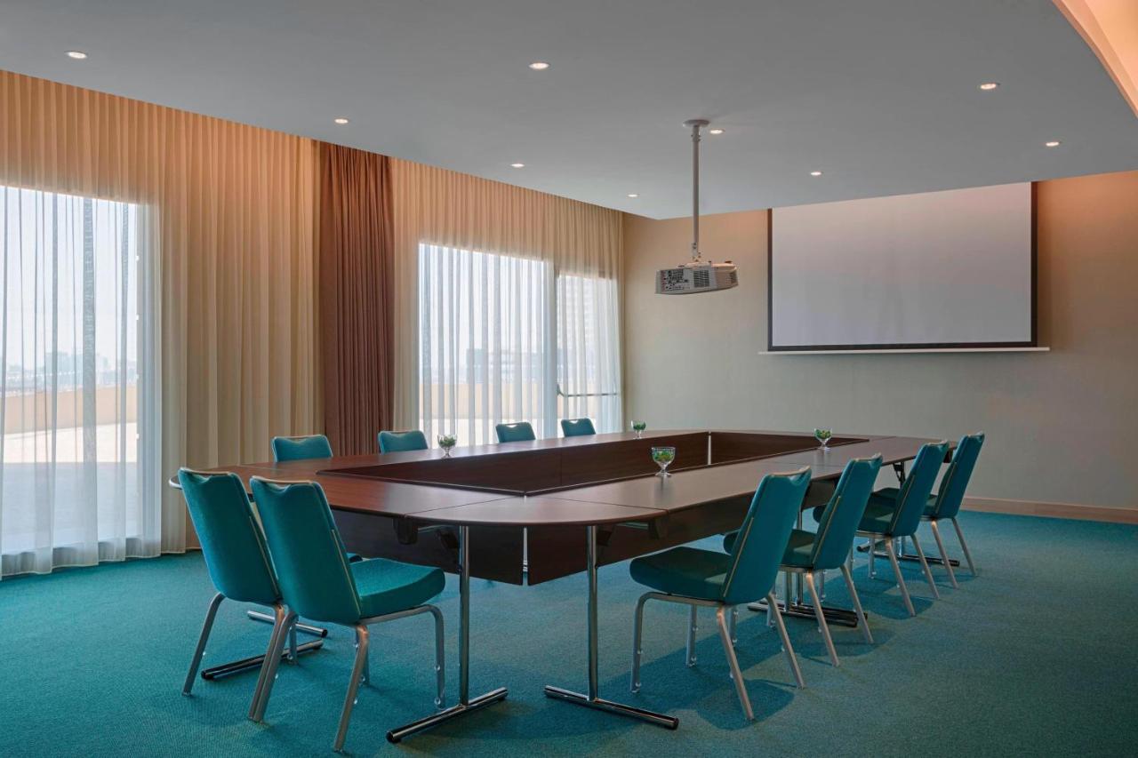 Four Points By Sheraton Vahran Dış mekan fotoğraf
